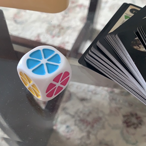 Trivial pursuit World Of Harry Potter. - Picture 5 of 5